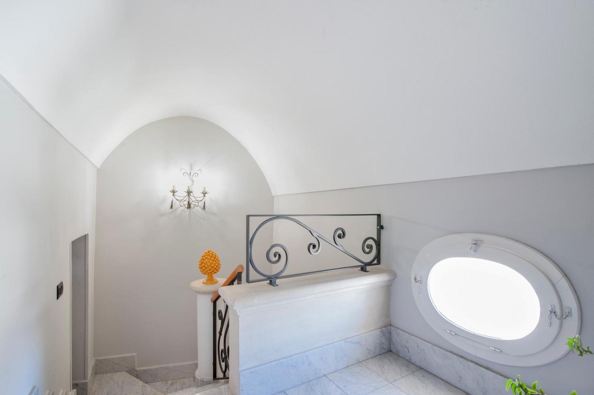 The Golden Hour, Luxury Apartment With A Panoramic View Lecce Zewnętrze zdjęcie